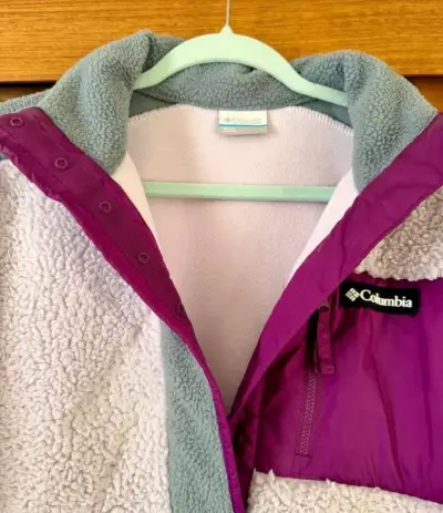 Polar Columbia para mujer en tonos gris y morado - miniatura 2