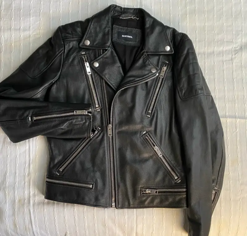 Chaqueta de cuero negra Diesel con cierre metálico - 4