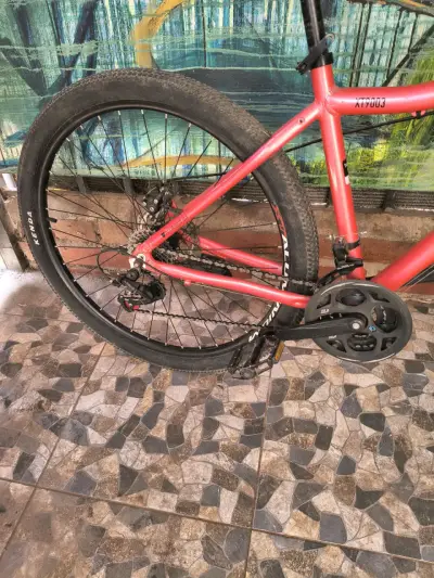 Bicicleta de montaña Lahsen roja con suspensión - miniatura 5