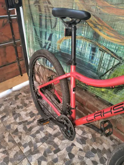 Bicicleta de montaña Lahsen roja con suspensión - miniatura 6
