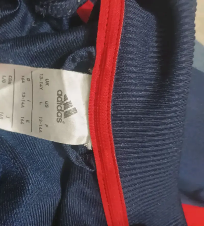 Chaqueta deportiva Adidas azul con franjas - 3
