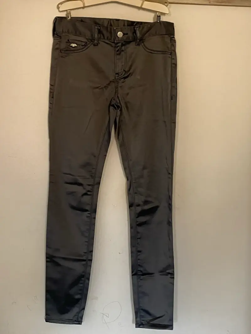Pantalones Armani Exchange de tela italiana - 1