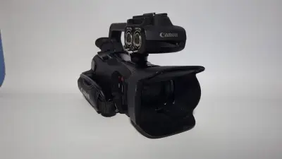 Videocámara Canon XA11 HD profesional - miniatura 1