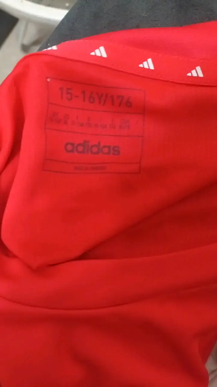 Polera roja Adidas - 3