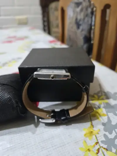 Reloj Norvina Swiss clásico con correa de cuero - miniatura 3