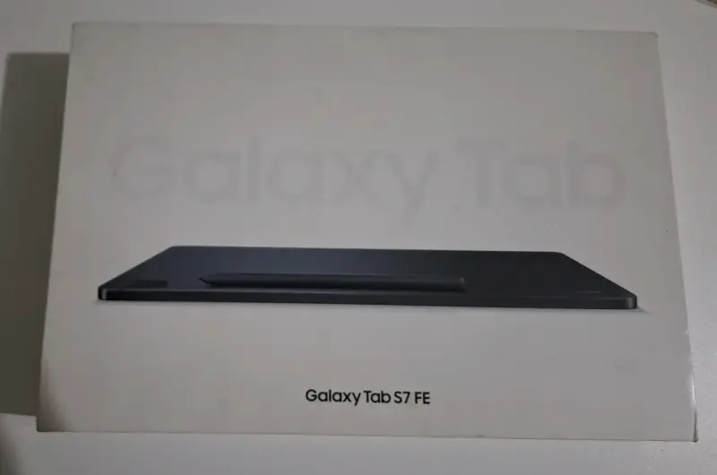 Samsung Galaxy Tab S7 FE 128gb + Teclado + s pen - 1