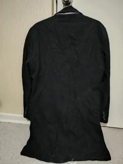 Abrigo negro H&M para hombre - miniatura 2