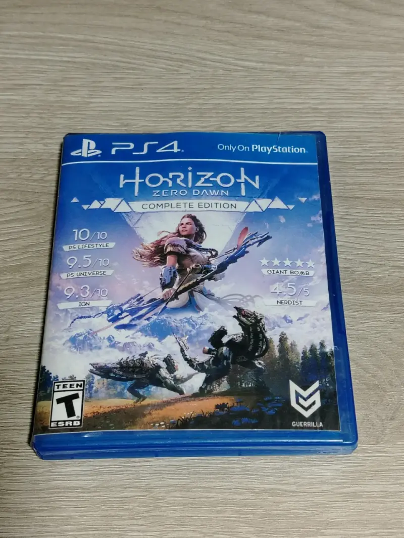 Juego PS4 Horizon Zero Dawn Complete Edition - 1
