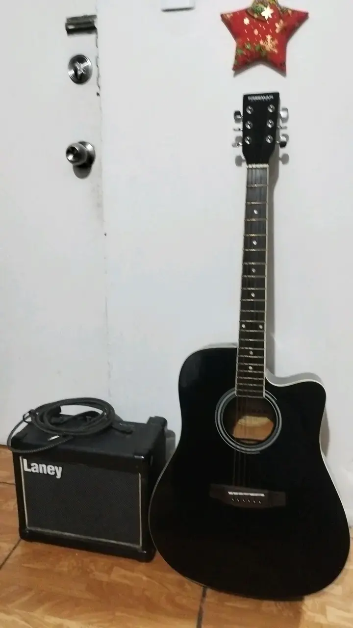 Guitarra Electroacústica Freeman/ ampli Laney - 1