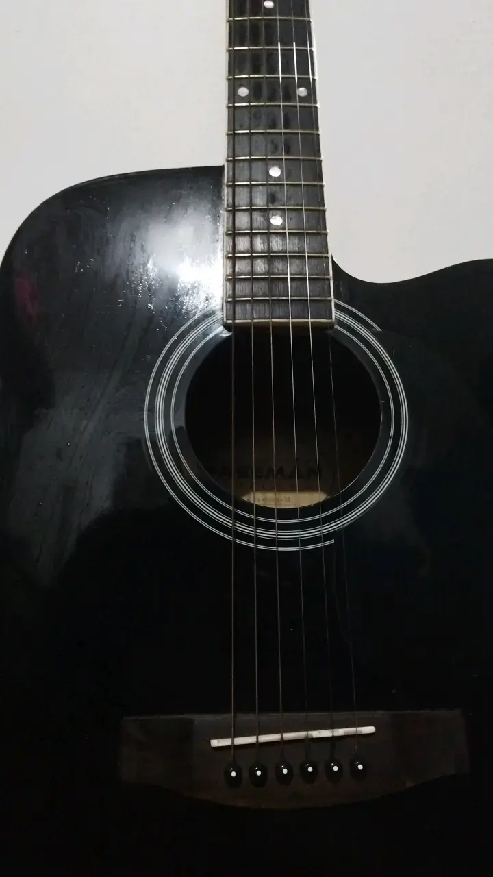 Guitarra Electroacústica Freeman/ ampli Laney - 4