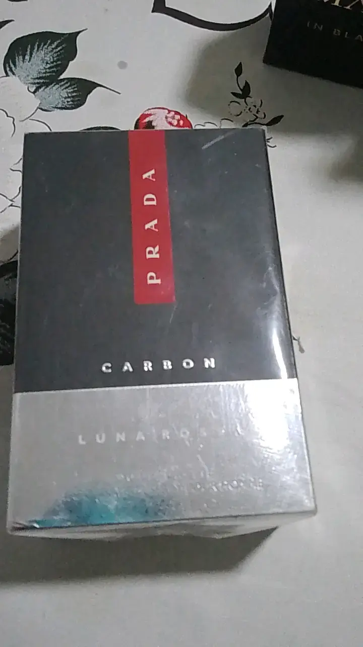 Perfume Prada Luna Rossa Carbon 100ml - 1