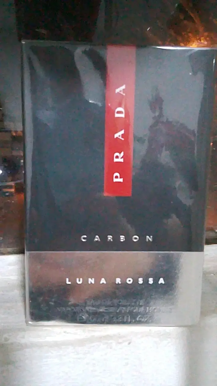 Perfume Prada Luna Rossa Carbon 100ml - 6