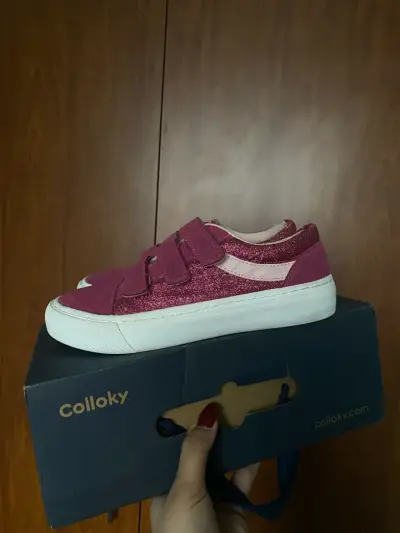 Zapatillas rosadas con velcro para niña - miniatura 4