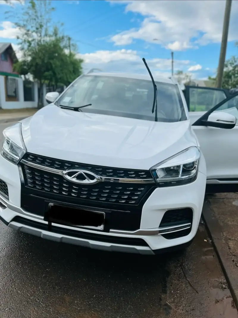 SUV Chery Tiggo 3 2022 en muy buen estado - 6