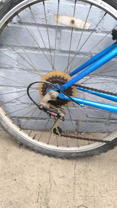 Bicicleta Brabus azul con cambios Shimano - miniatura 3