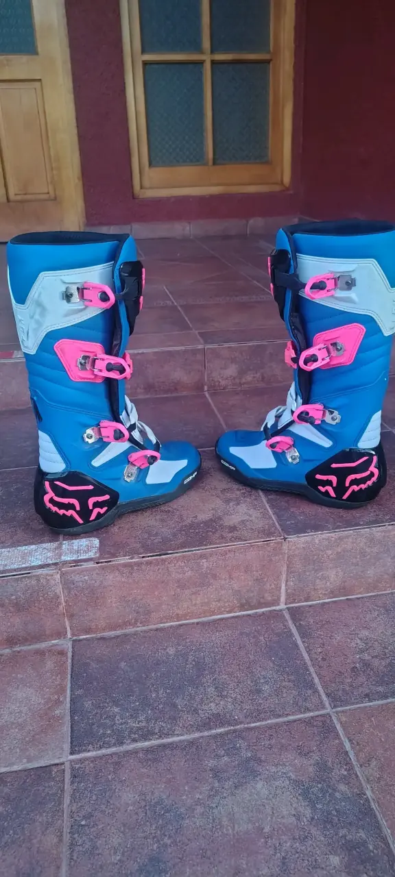 Botas de motocross Fox azules y rosas - 4