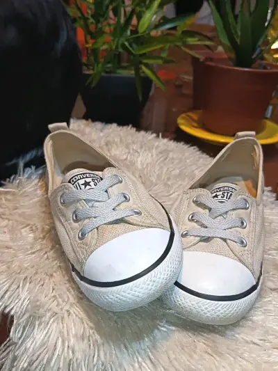 Zapatillas Converse All Star beige para mujer - miniatura 1