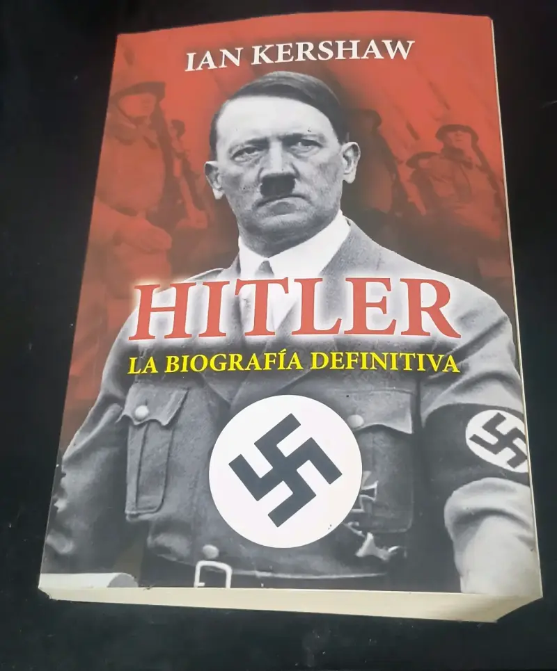 Libro biografía adolf hitler - 1
