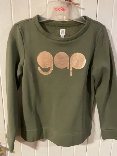 Polerón verde para niños GAP Kids talla L - miniatura 4