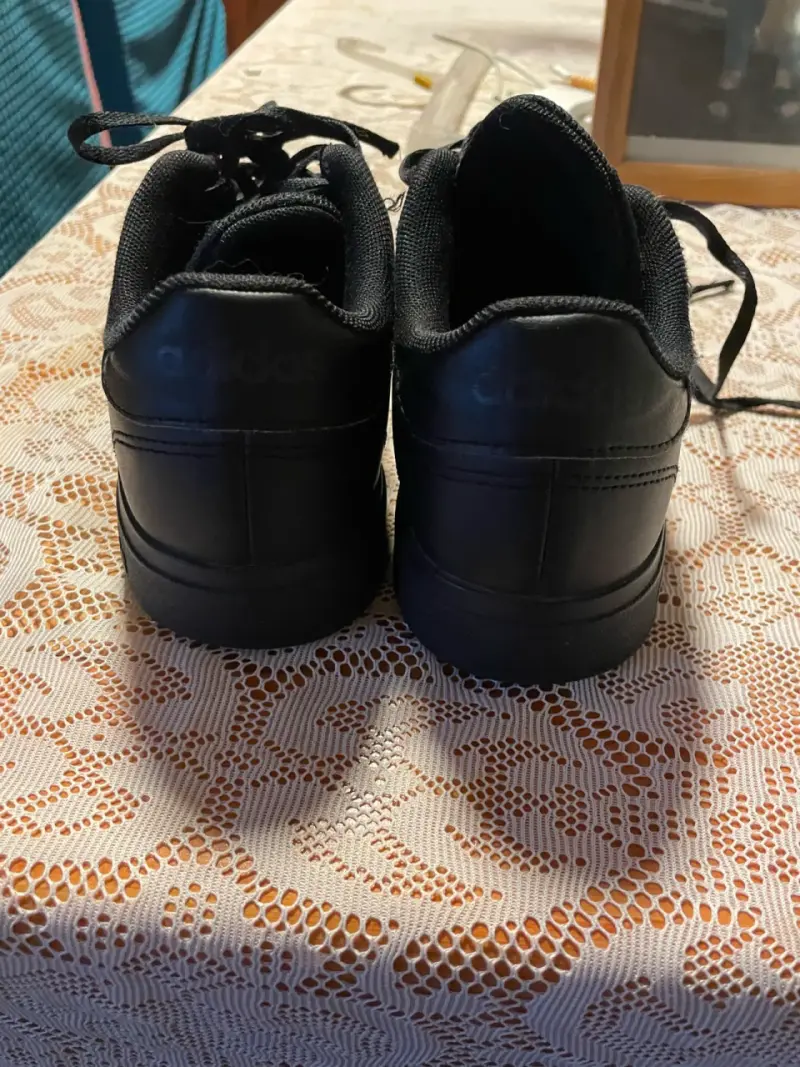Zapatillas negras Adidas para hombre - 3