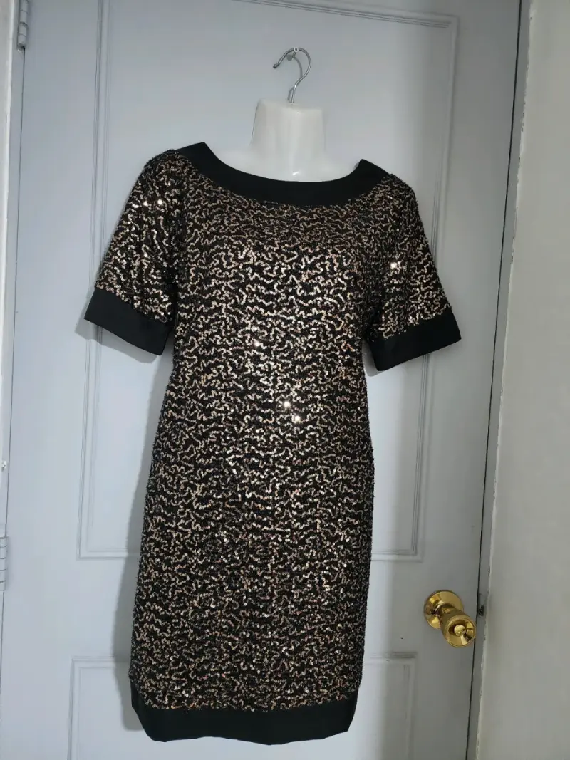Vestido de lentejuelas negro con dorado - 3