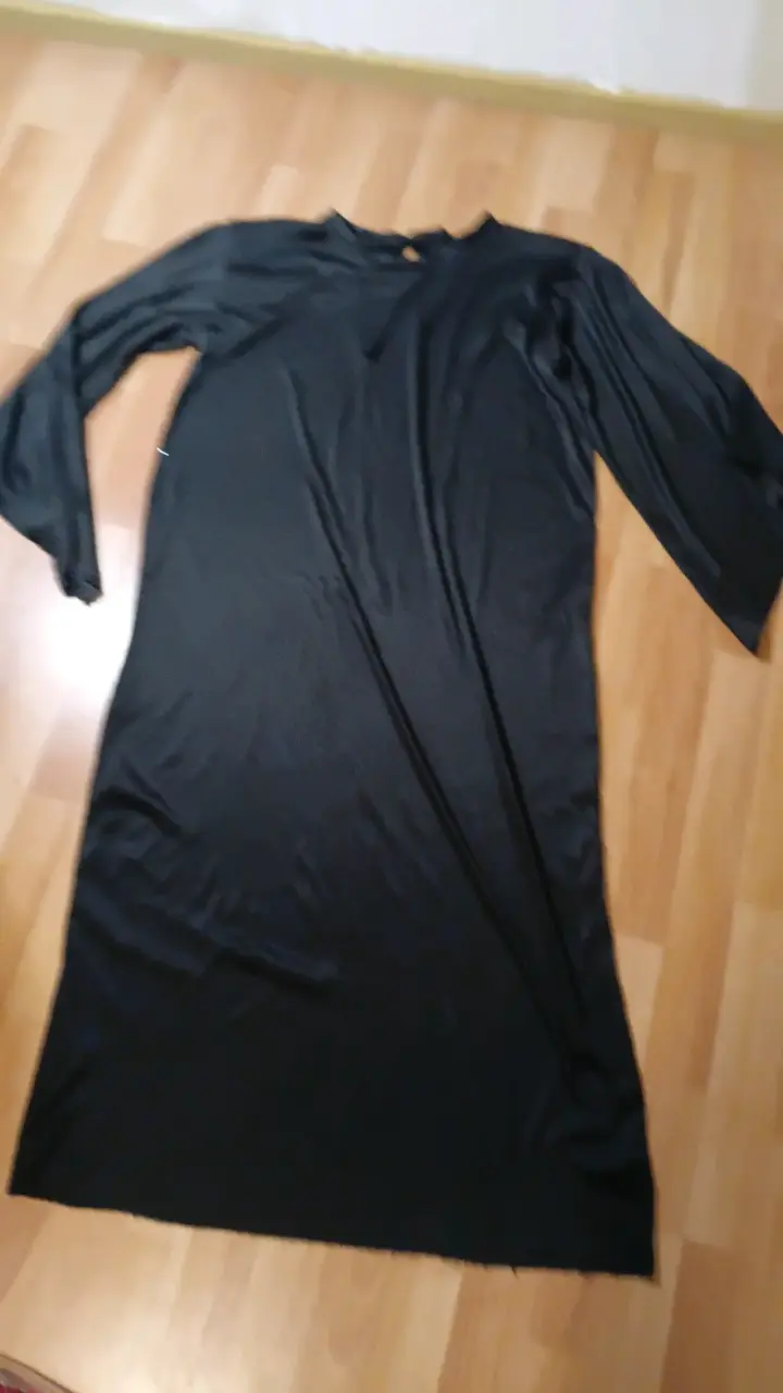 Vestido negro largo elegante