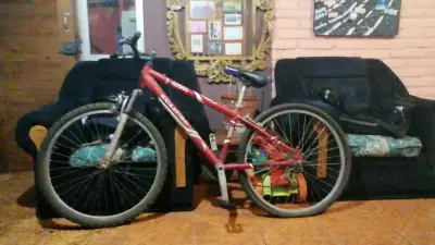 Bicicleta de montaña roja Axxon Eclipse - miniatura 1
