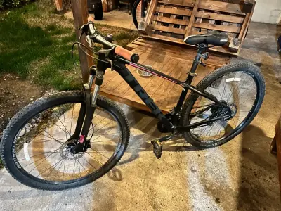 Bicicleta de Montaña Trek Marlin 5 - miniatura 1