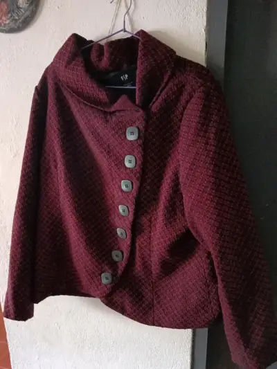 Chaqueta de lana FIP burdeos con botones grandes - miniatura 1
