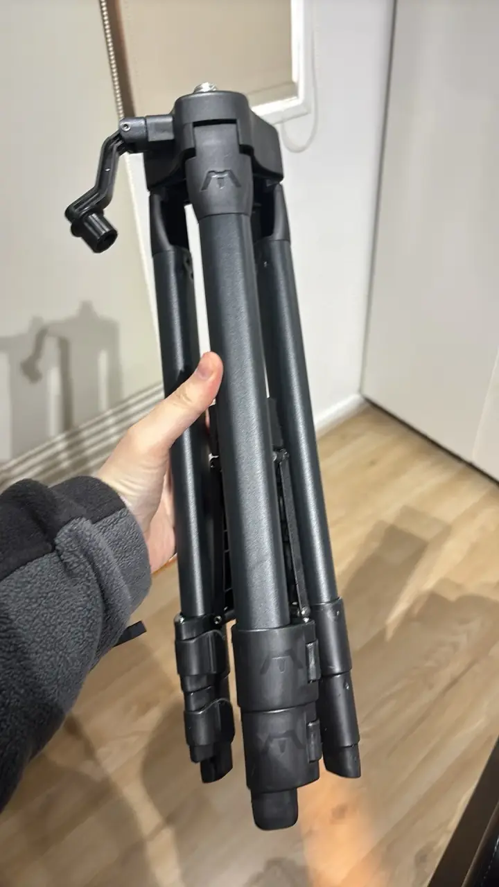 Trípode Universal Telescópico Para Nivel Láser - 1