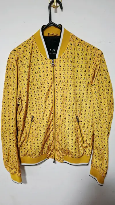 Chaqueta bomber amarilla Armani Exchange - miniatura 1