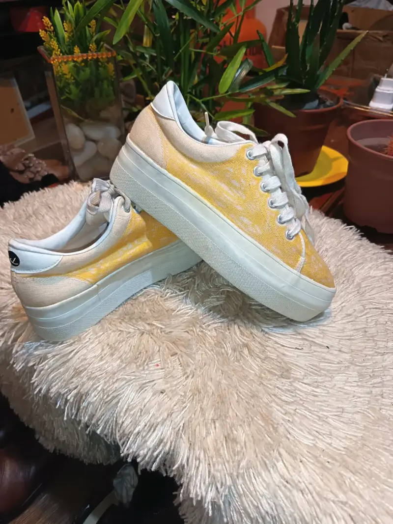 Zapatillas deportivas amarillas con plataforma - 2