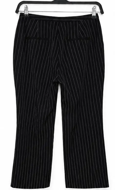 Pantalón Fashion Nova de Pierna Ancha a Rayas - 2