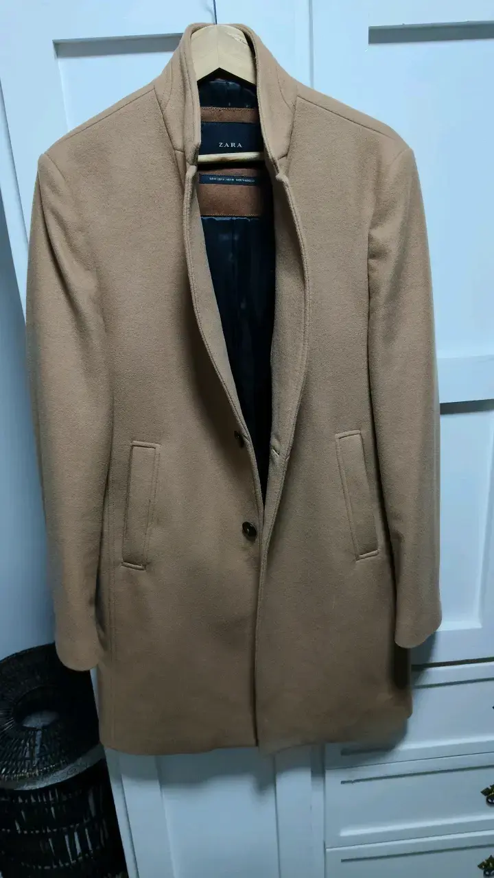 Abrigo de lana camel Zara para hombre