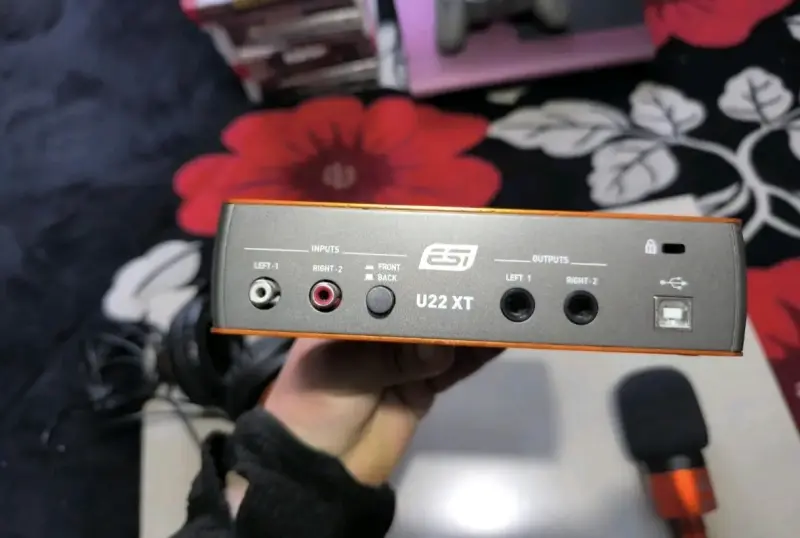 Set de Audio ESI U22 XT con Micrófono y Auriculares - 3