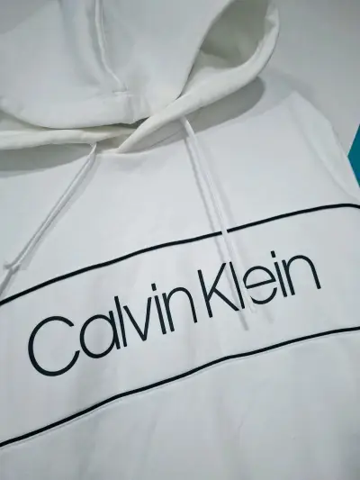 Polerón blanco con capucha Calvin Klein - miniatura 3