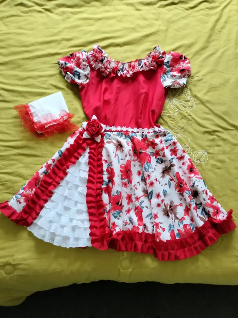 Vestido de cueca + pañuelo - 1