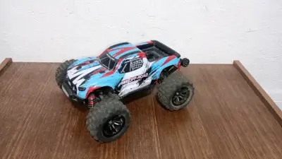 Camión RC hyper go 16218 - miniatura 2