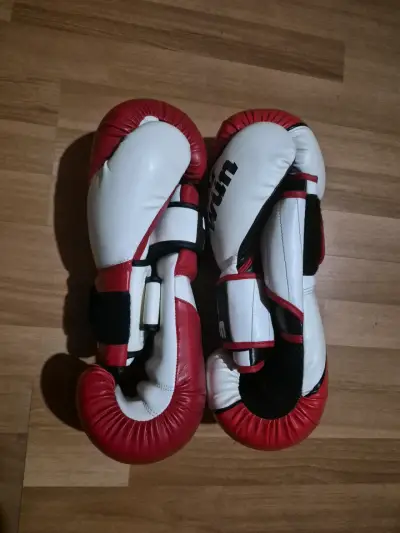 Guantes de boxeo Twins rojos y blancos - miniatura 1