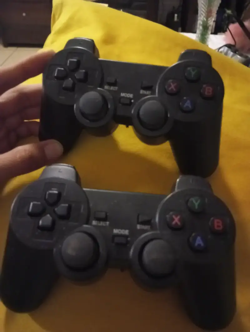 Pack de 2 Joysticks Inalámbricos para PC/Emuladore - 1