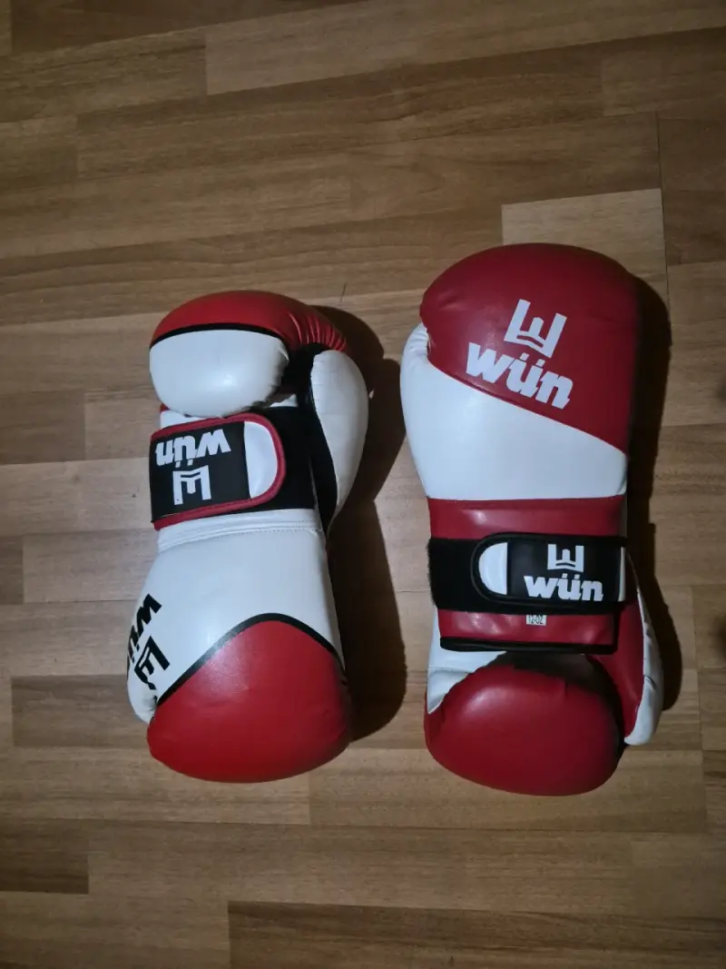 Guantes de boxeo Twins rojos y blancos - 2
