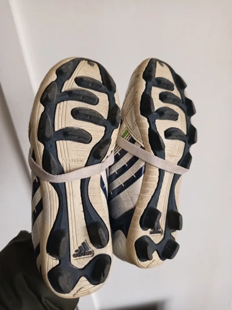 Zapatos de futbol niño Adidas predator - 4