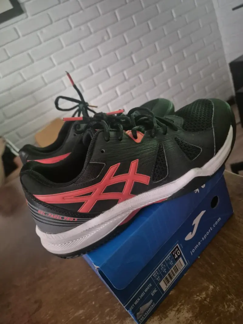 Zapatillas deportivas negras Asics Gel-Padel Pro 4 - 1