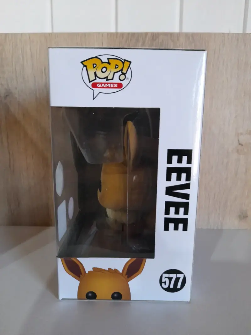 Figura Funko Pop Pokémon Eevee Edición Limitada - 2