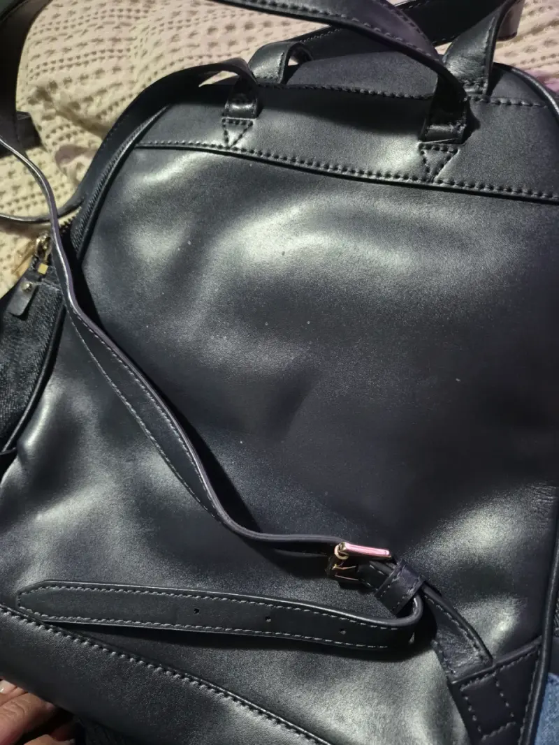 Bolso de cuero azul Michael Kors con cierre dorado - 6