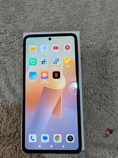 Smartphone Xiaomi Redmi 5G en buen estado - miniatura 1