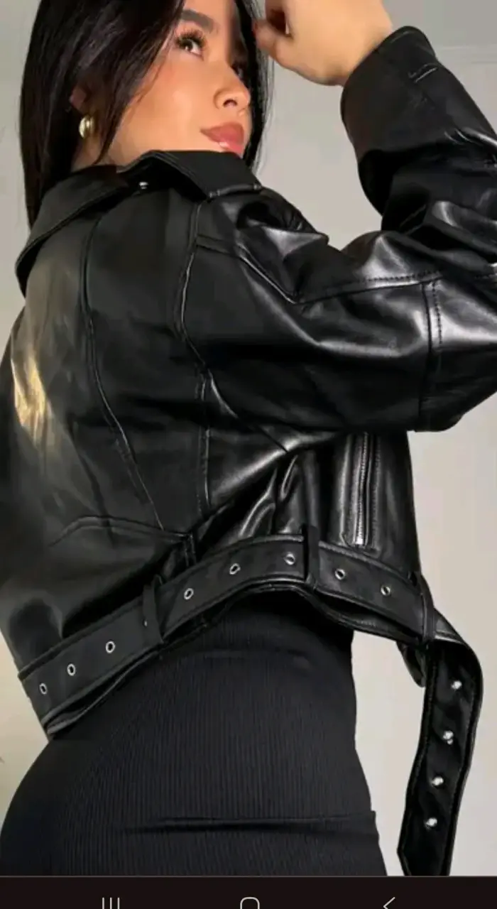 Chaqueta de cuero negra para mujer - 2