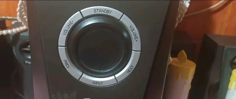 Sistema de parlantes con subwoofer Figital - 6