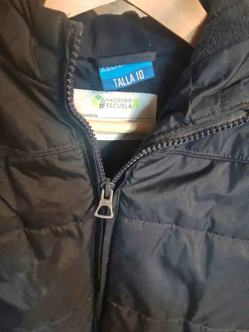 Parka gruesa negra para niño talla 10 - 2