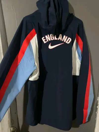Chaqueta deportiva Nike England con capucha - miniatura 1